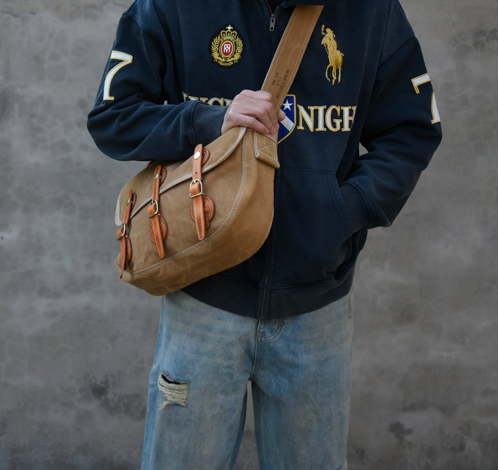 Heavy-Duty Washed Vintage Canvas with Top Layer Cowhide Single Shoulder Crossbody Bag Travel Bag Cycling Bag Large Three Yuan Bag