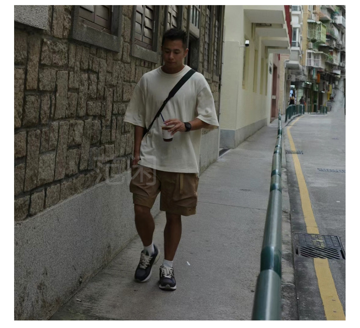 Japanese Style Outdoor Lightweight Functional Waterproof Shorts Loose Casual Large Pocket Cargo Shorts Summer