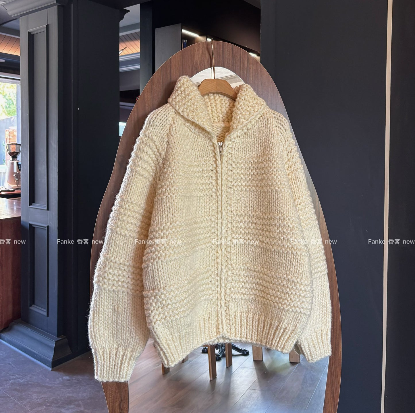 Women's South Korean Wave Pattern Knitted Cardigan - Autumn Winter Thick Wool Zipper Versatile Sweater Coat