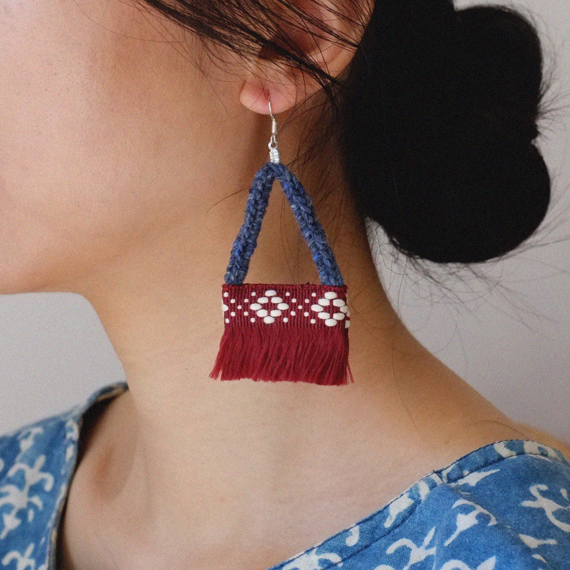 Original Earrings Niche Design Sense High-end Unique Color-blocking Handmade Crochet Silver Ear Studs