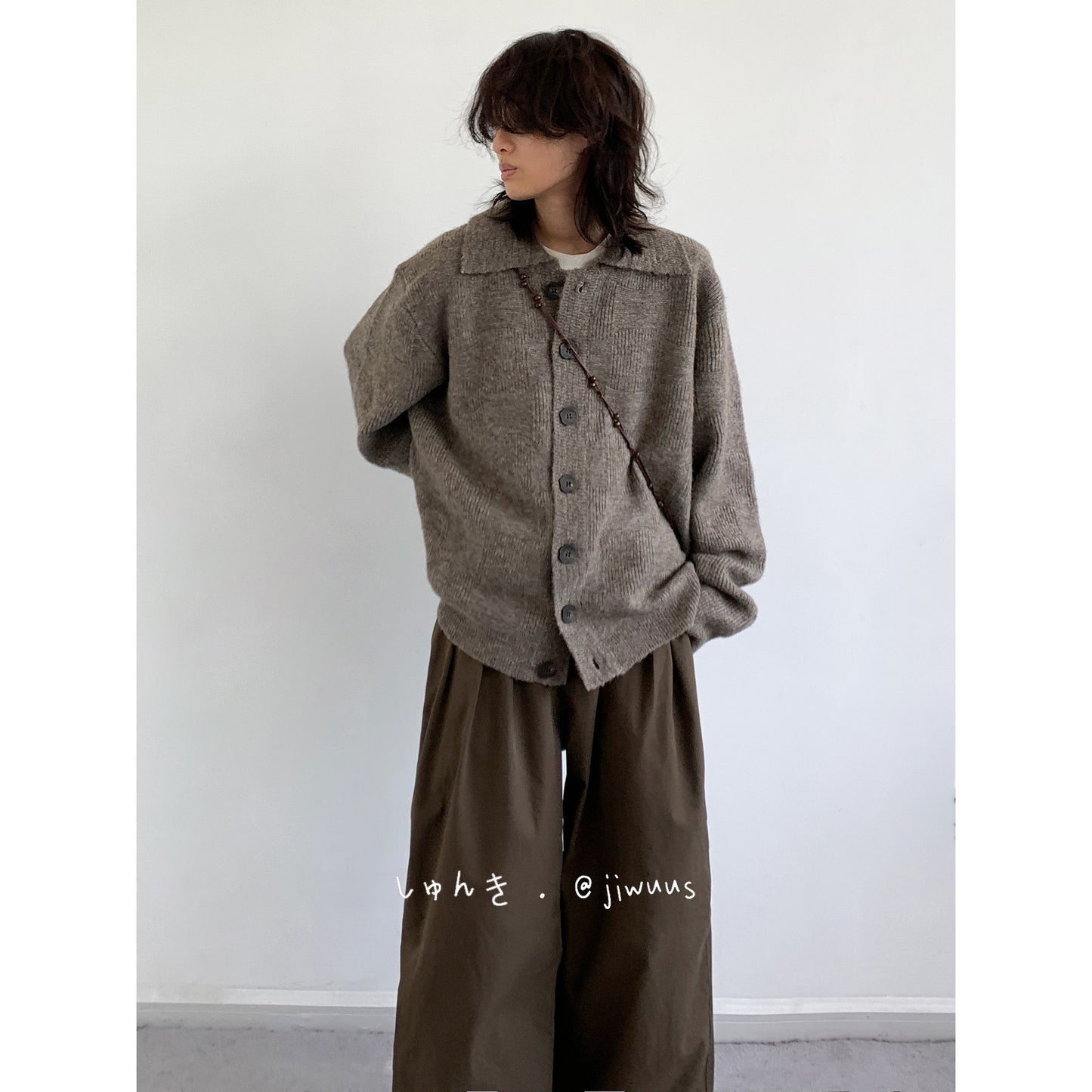 Collegiate Vintage Knit Cardigan – Unisex Oversized Grey Oatmeal