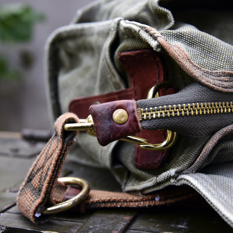 Vintage Washed Canvas Messenger Bag – Military Workwear Crossbody Satchel | Japanese vintage | yamalin clothes | Yamalinclothes