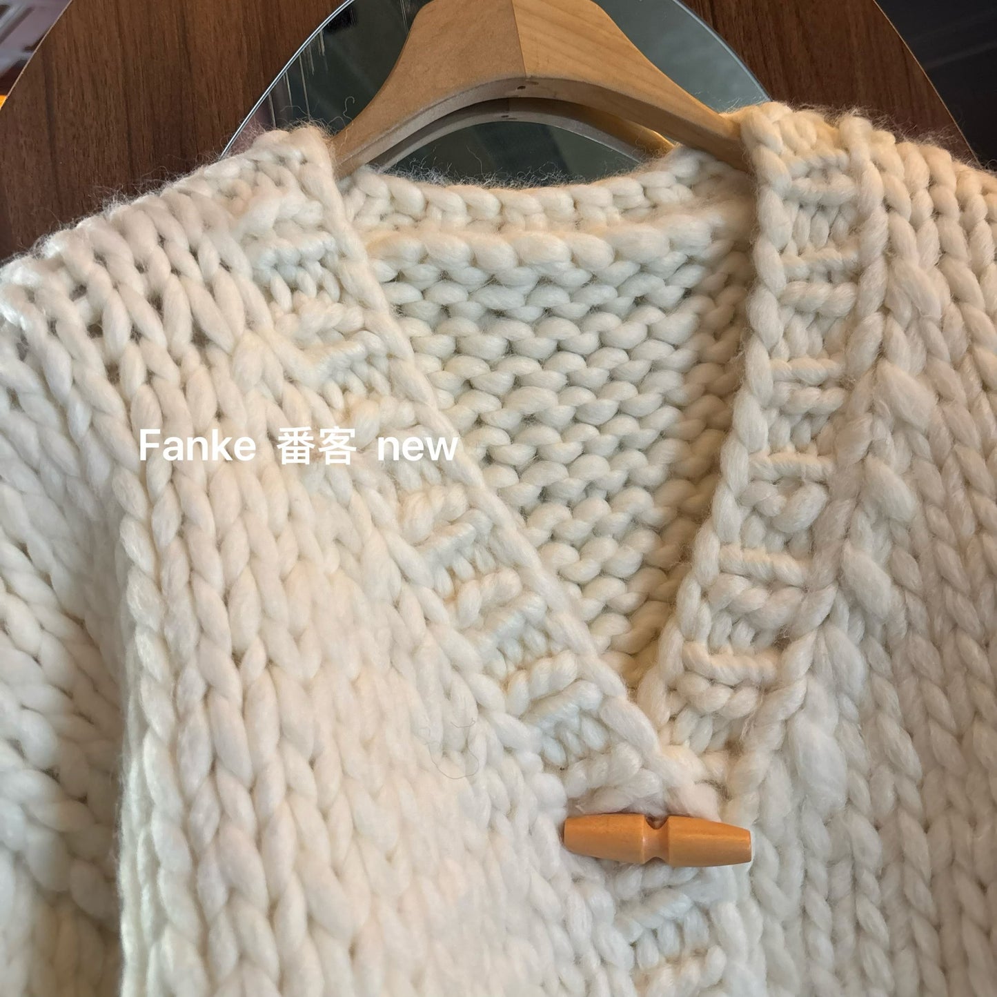 Women's Autumn Winter Thick Knitted Cardigan - Sweet Lazy Style V-Neck Buttoned Short Sweater Coat