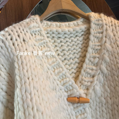 Women's Autumn Winter Thick Knitted Cardigan - Sweet Lazy Style V-Neck Buttoned Short Sweater Coat