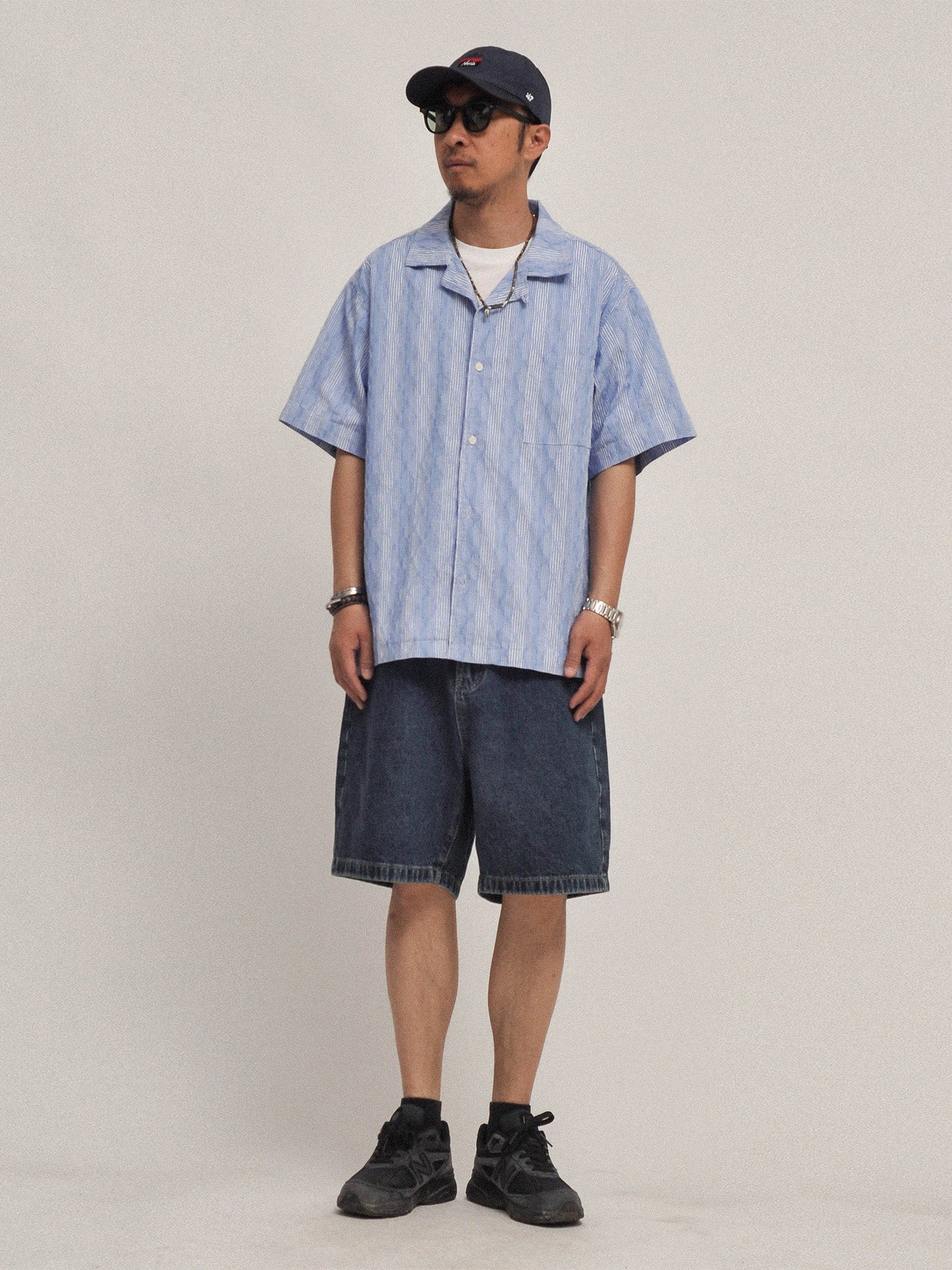 Hawaiian Wave Print Cuban Collar Short Sleeve Shirt - Loose Relaxed Summer Vacation Shirt for Men