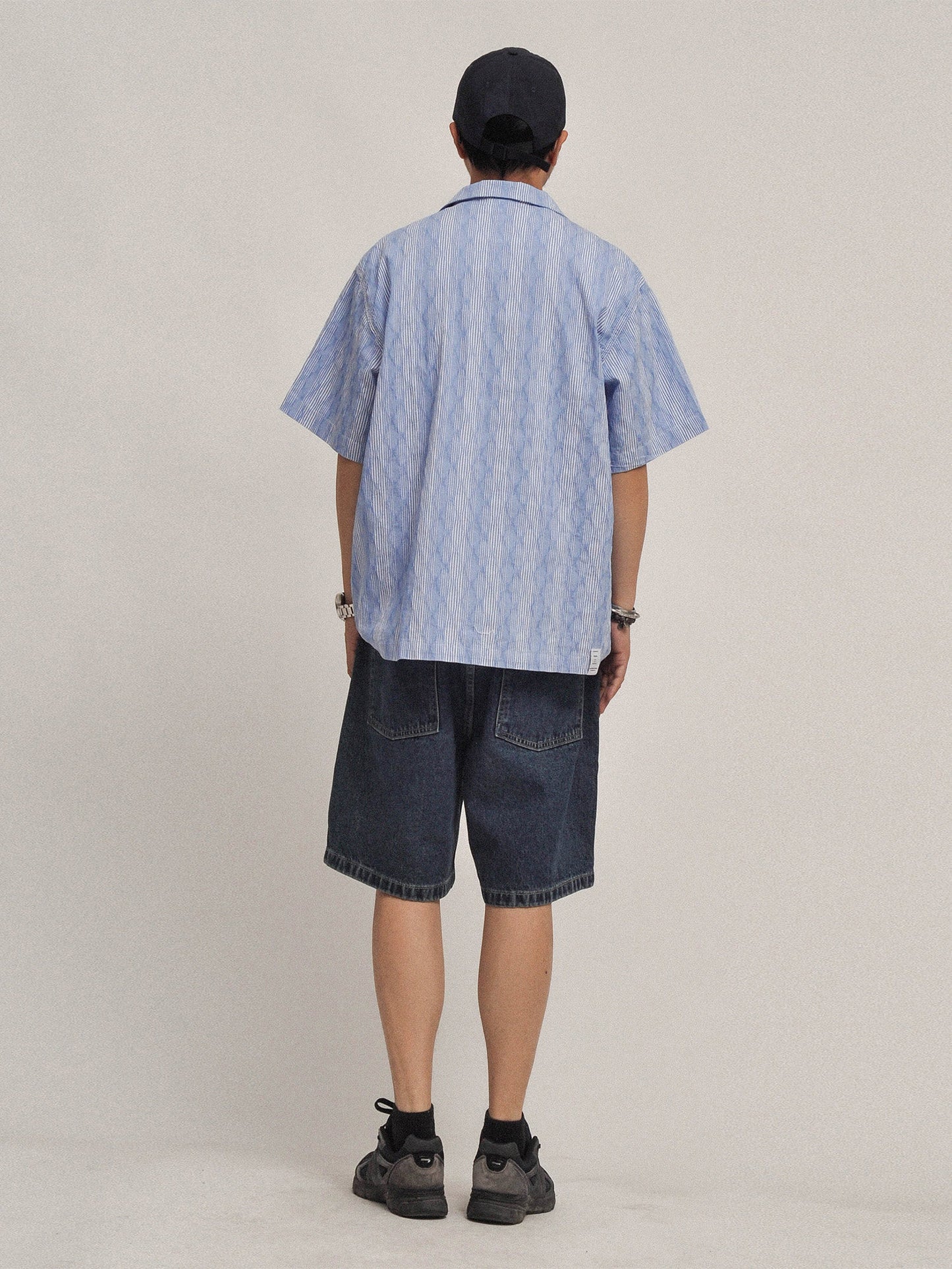 Hawaiian Wave Print Cuban Collar Short Sleeve Shirt - Loose Relaxed Summer Vacation Shirt for Men