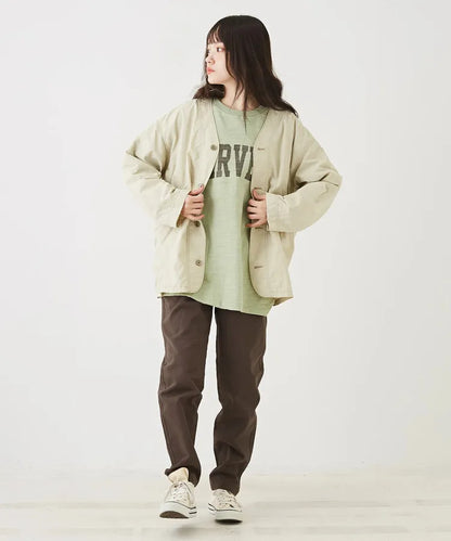 Japanese-style workwear with color blocking and large pockets, lightweight jacket.