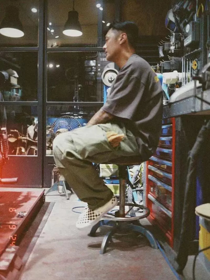 Locomotive letter round neck cotton T-shirt