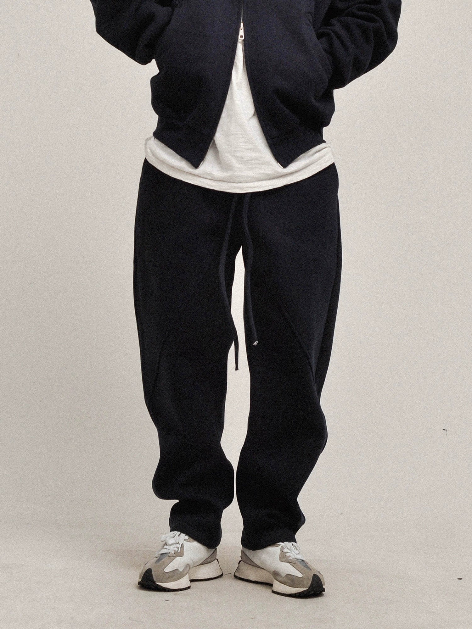 Weighing 500 grams! It is not easy to pill and not deformed! Three-dimensional tailoring, versatile, loose cutter pants, sweatpants, slacks