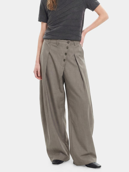 Wide-Leg Trousers – Diagonal Buttons & Deep Pleats