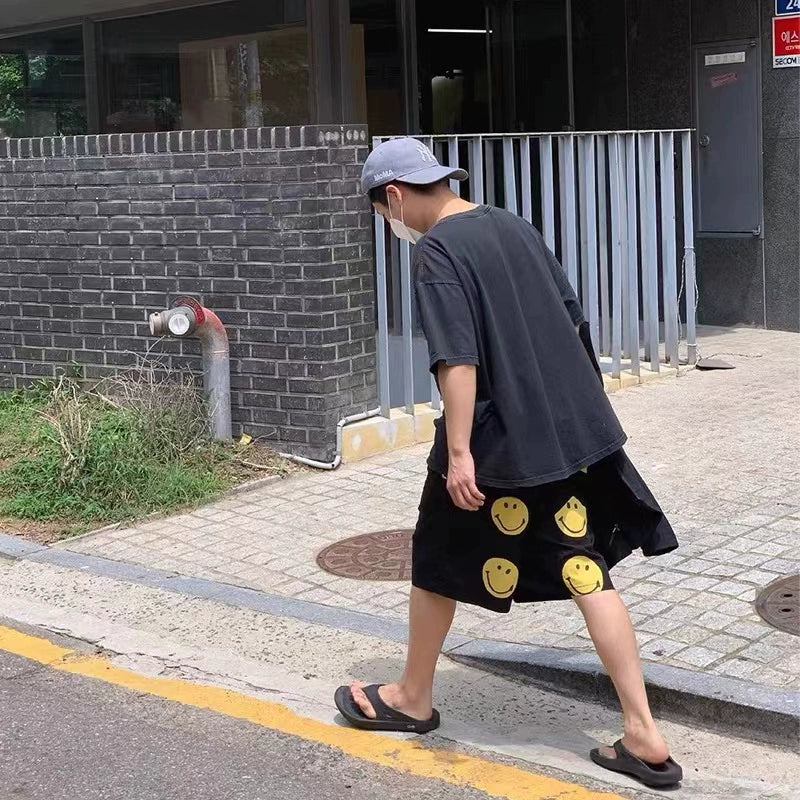 smiling face print Japanese retro trendy loose men's and women's casual shorts