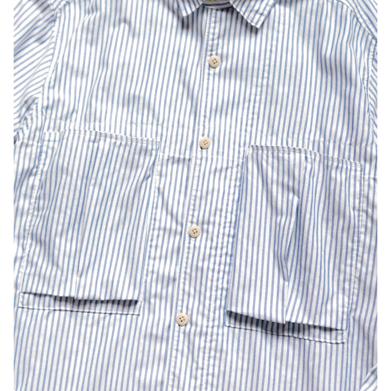 Japanese casual pleated two-pocket blue and white striped lapel loose long-sleeved shirt