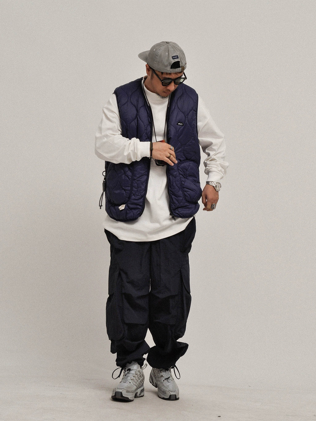 Quilting! Layering! In winter, Japanese lightweight outdoor liner cotton vest light and thin thermal vest jacket for men