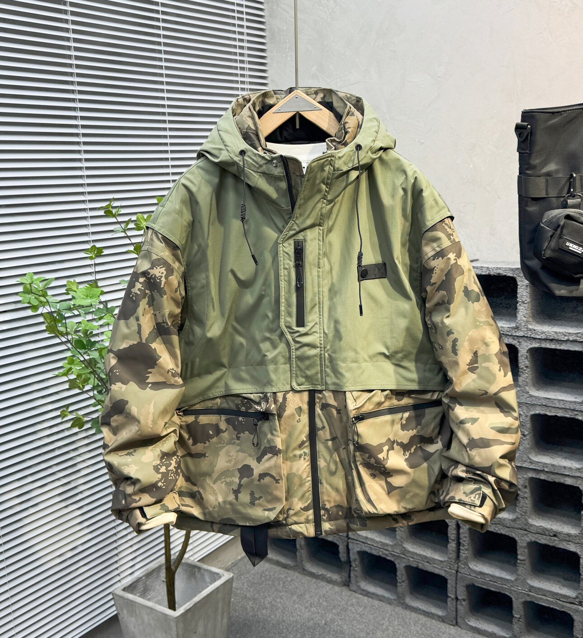 Camouflage Patchwork Hooded Down Jacket – White Duck Down Warm Loose Unisex – | japanese streetwear | vintage workwear | unisex | Yamalinclothes