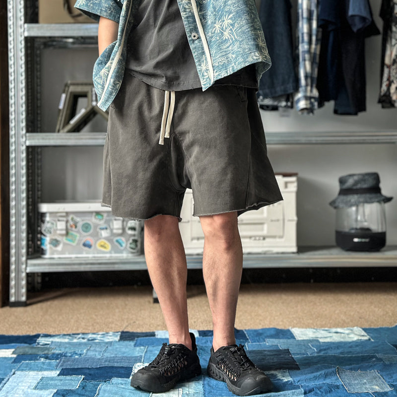 High gram heavy wash American vintage BF lazy style drawstring panelled athleisure loose shorts for men and women