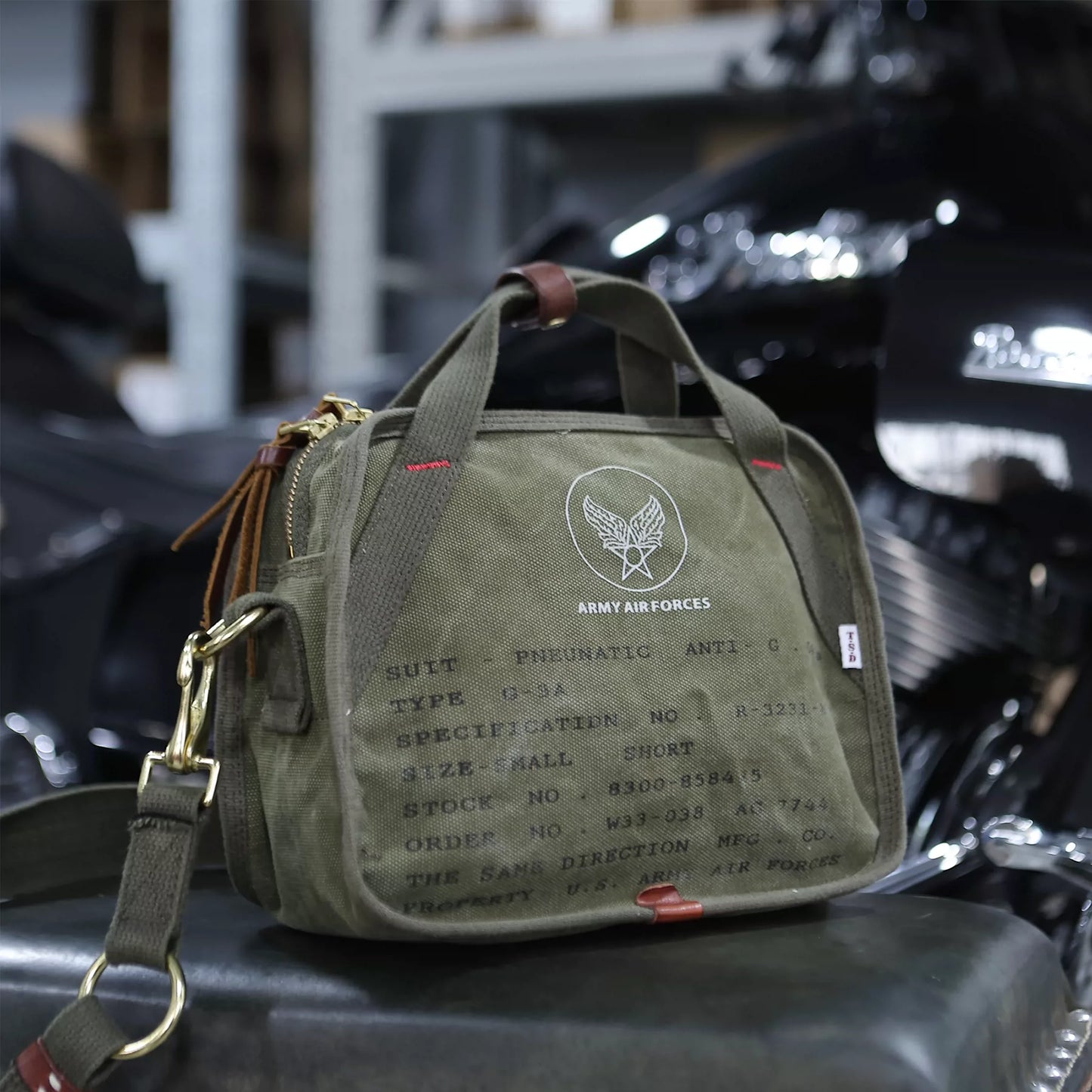Heavyweight Canvas Pilot Crossbody Bag – Military Green