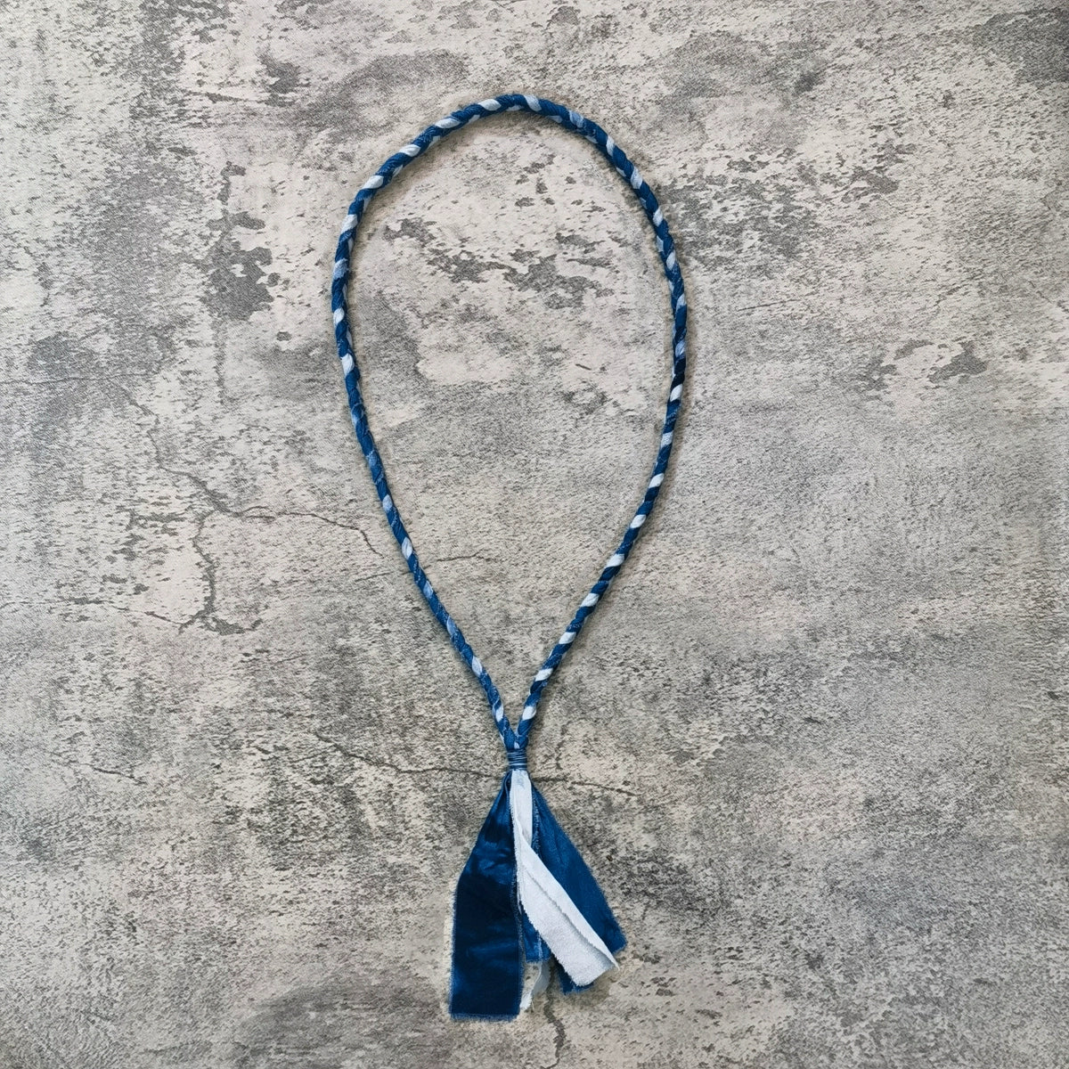 Plant blue dye Ami khaki necklace fabric pendant retro hand-woven