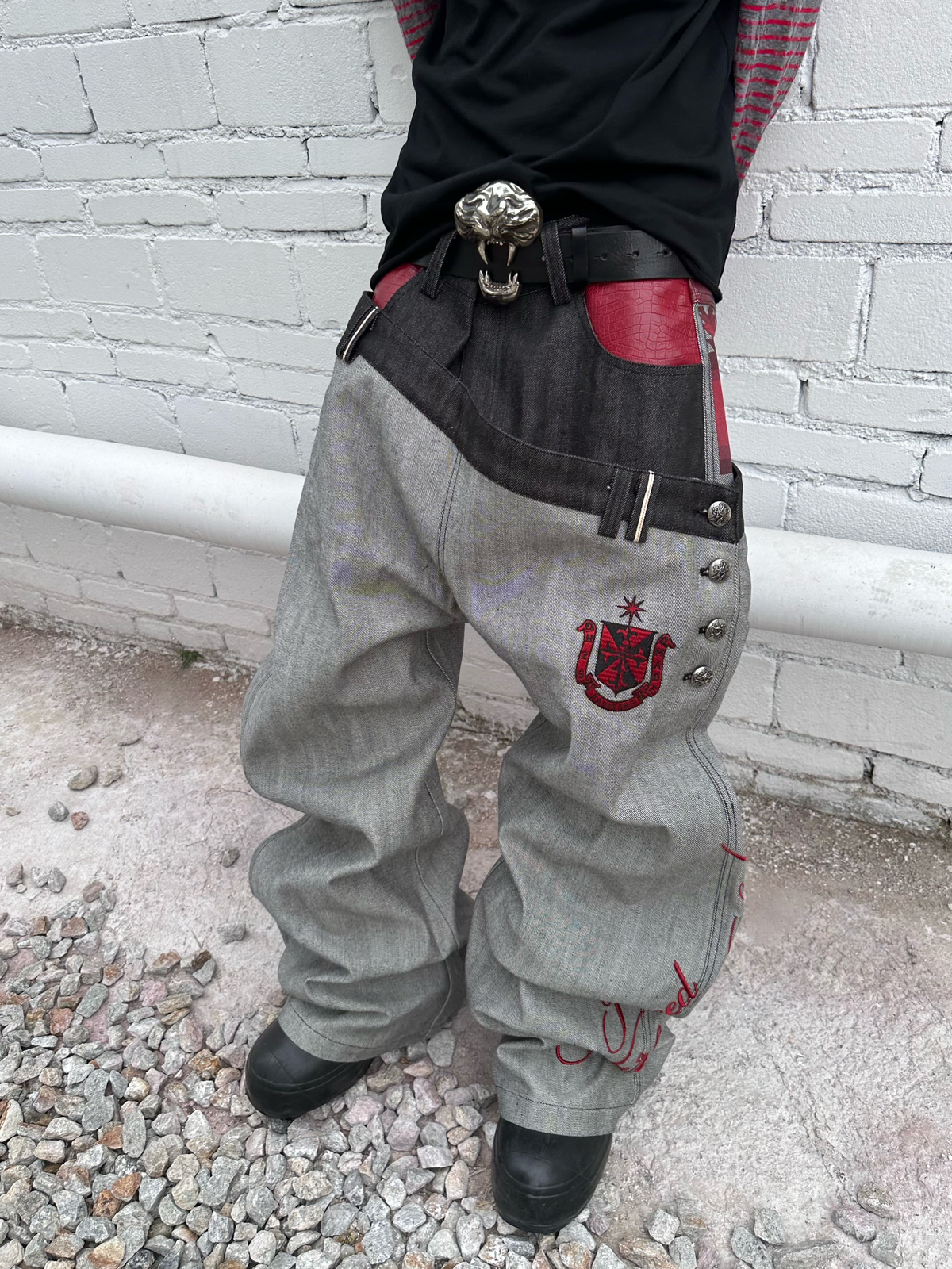 Wide-Leg Jeans – Asymmetric Double Waist
