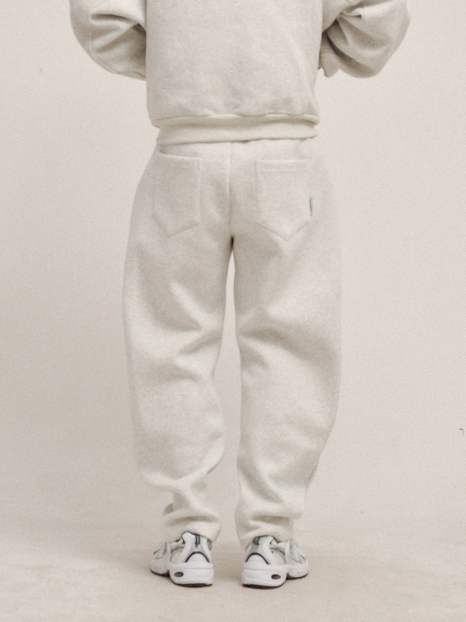 Weighing 500 grams! It is not easy to pill and not deformed! Three-dimensional tailoring, versatile, loose cutter pants, sweatpants, slacks