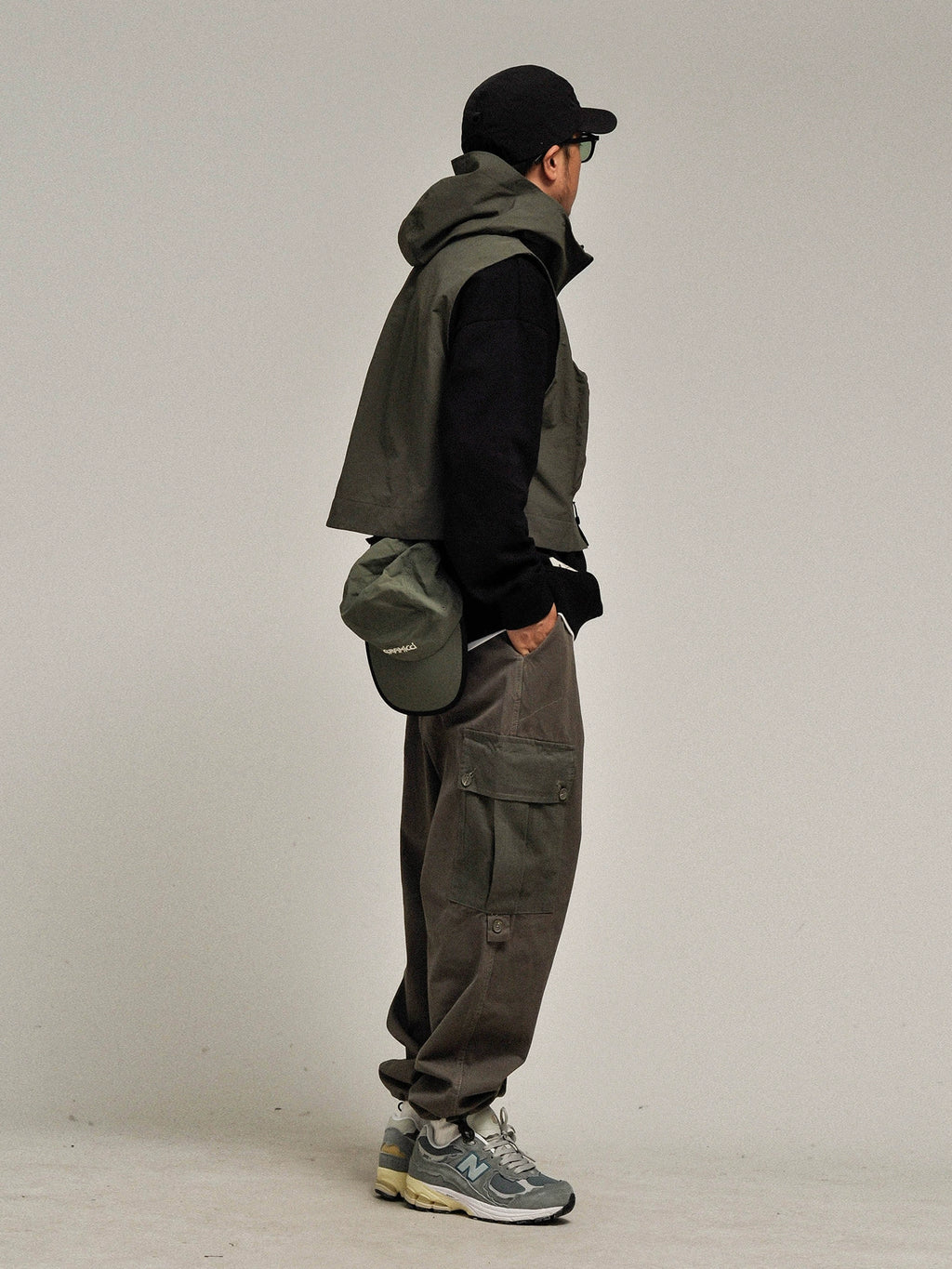 Old fans come! OUTDOOR! Functional pocket short outdoor vest hooded vest waterproof outdoor camping men