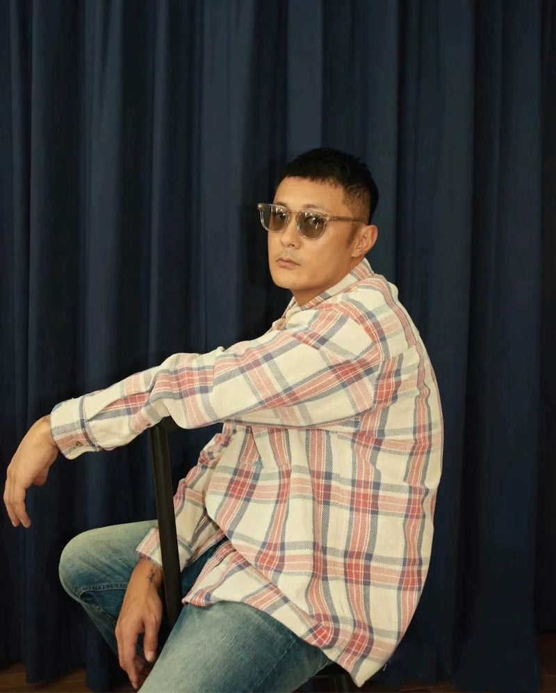 Splicing denim washed damage heavy plaid long sleeve shirt