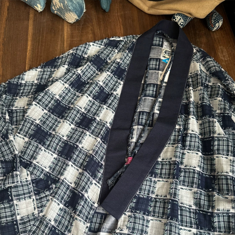 Japanese ethnic style, personality, raw edges, blue checkered, light and thin, loose dropped shoulders, casual robes, jackets, jackets for men and women