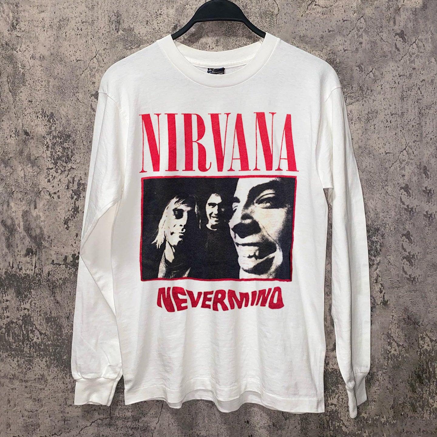 Vintage Rock Band Graphic Cotton T-Shirt – Unisex Drop Shoulder & Regular – Japanese vintage | yamalin clothes | Yamalinclothes