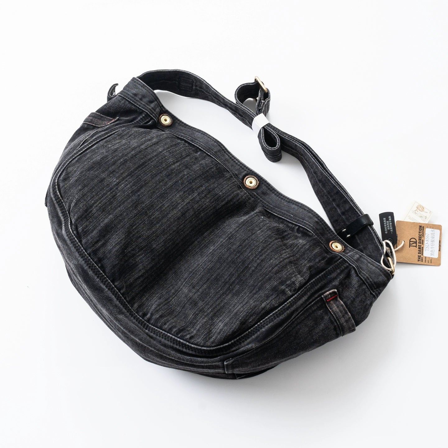 Haute couture hardware, heavyweight, washed, distressed canvas, crossbody bags, fashion dumpling bags, men's and women's denim bags