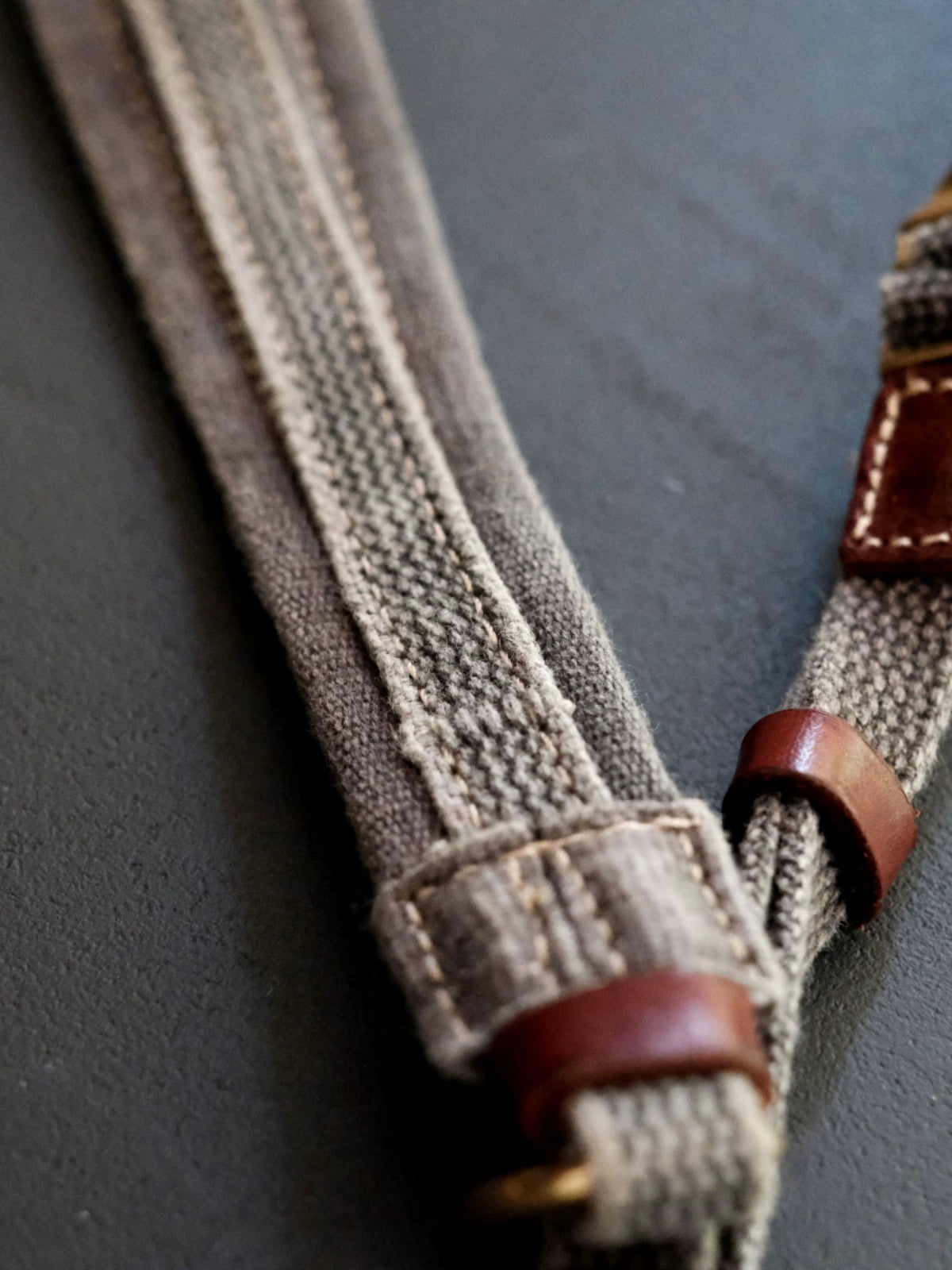 High-priced handmade hundred cloth, heavy military canvas + cowhide, craftsman sewing, retro one-shoulder crossbody bag