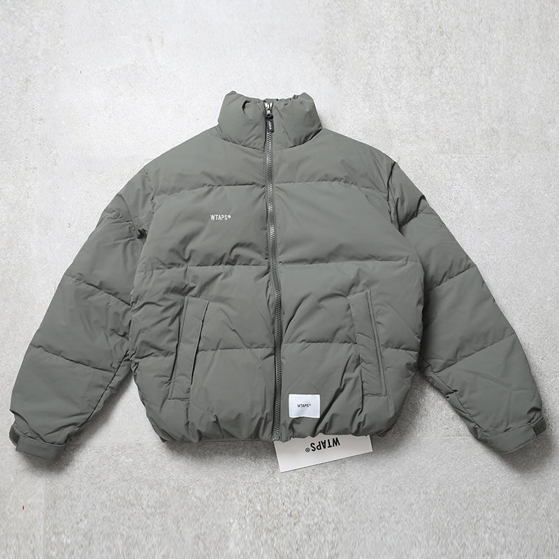 Japanese style functional waterproof and windproof thick down jacket