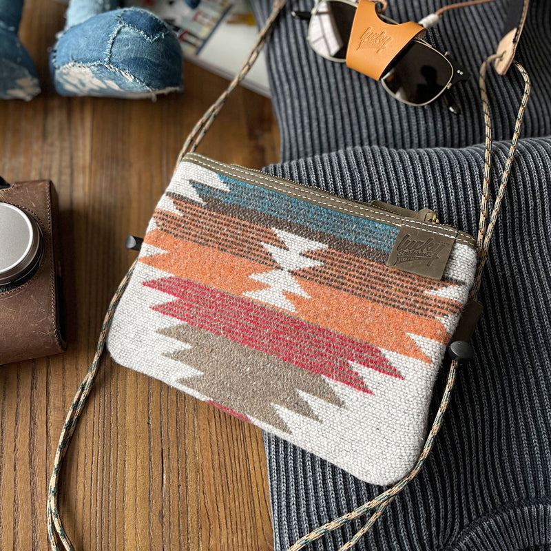 Indianavajo genuine cowhide envelope bag, double-layered deconstructed shoulder strap, satchel, small bag