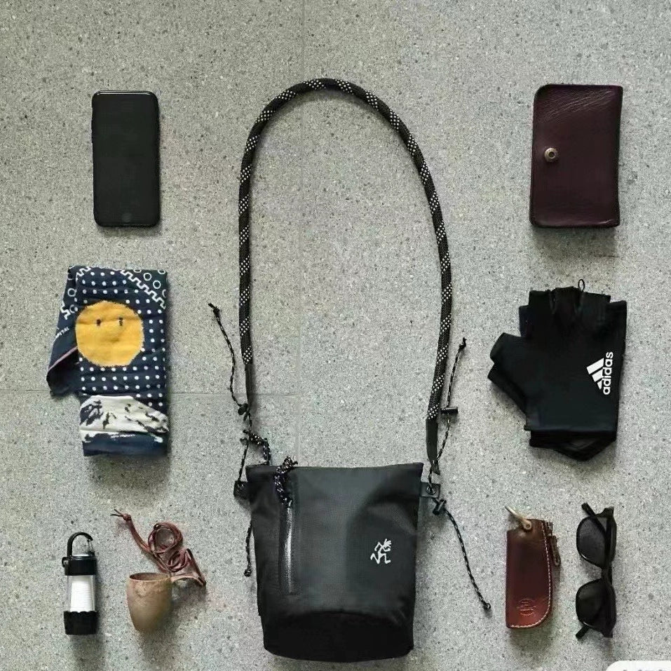 cotton arabesque water ripple cowhide Japanese men's and women's trend crossbody shoulder bag