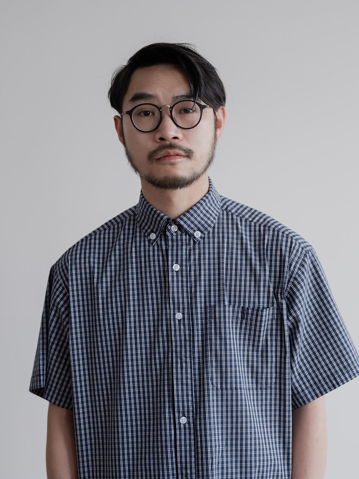 Summer New Japanese retro plaid short-sleeved shirts for men and women silhouette loose casual shirts outer