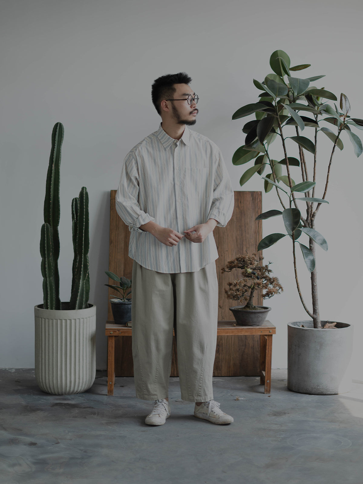 spring striped shirts, men's and women's long-sleeved Japanese retro design shirts, niche Hong Kong style casual trend