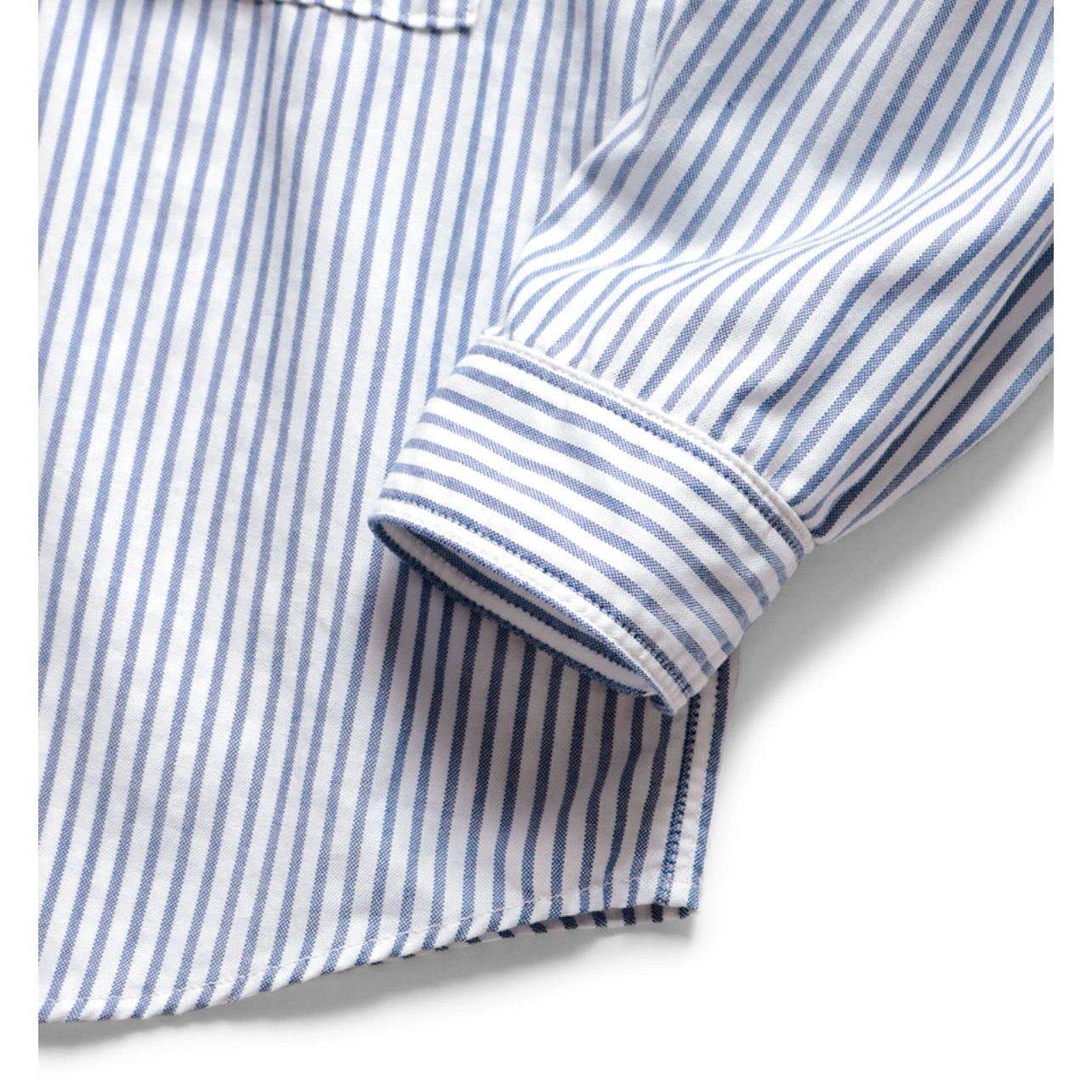 Japanese casual pleated two-pocket blue and white striped lapel loose long-sleeved shirt