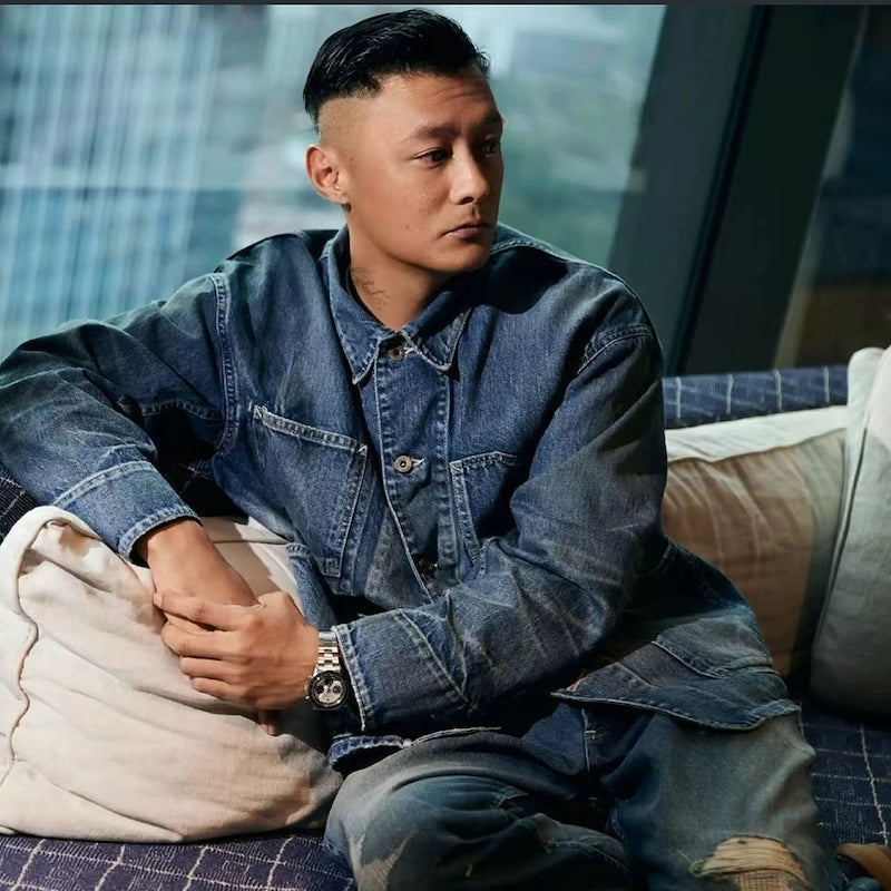 Lightning denim jacket washed old worn out