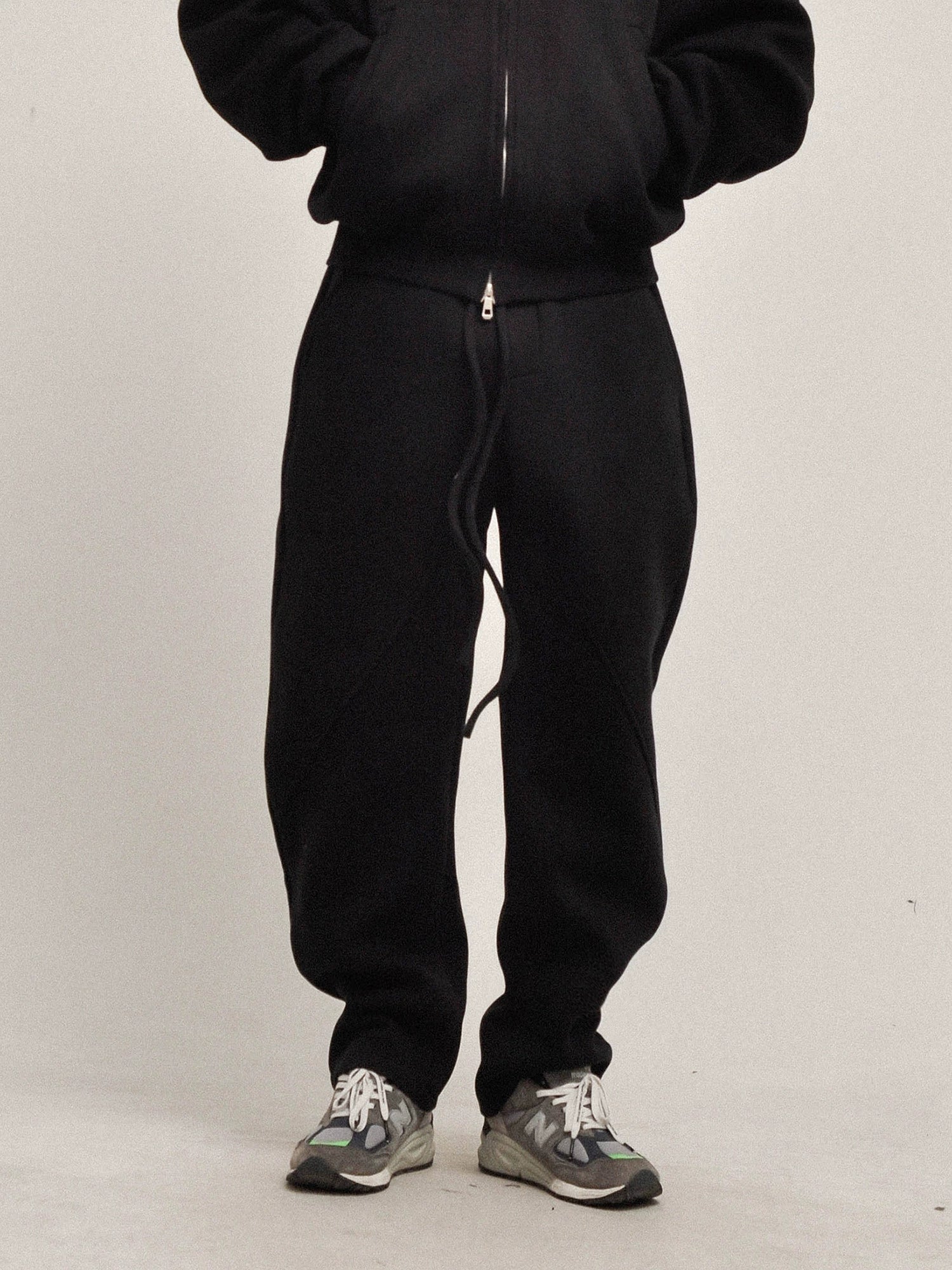 Weighing 500 grams! It is not easy to pill and not deformed! Three-dimensional tailoring, versatile, loose cutter pants, sweatpants, slacks