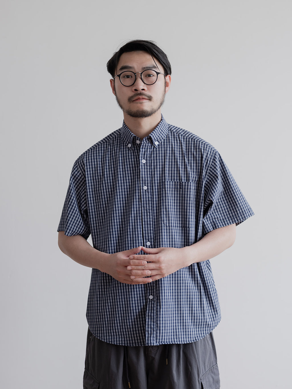 Summer New Japanese retro plaid short-sleeved shirts for men and women silhouette loose casual shirts outer