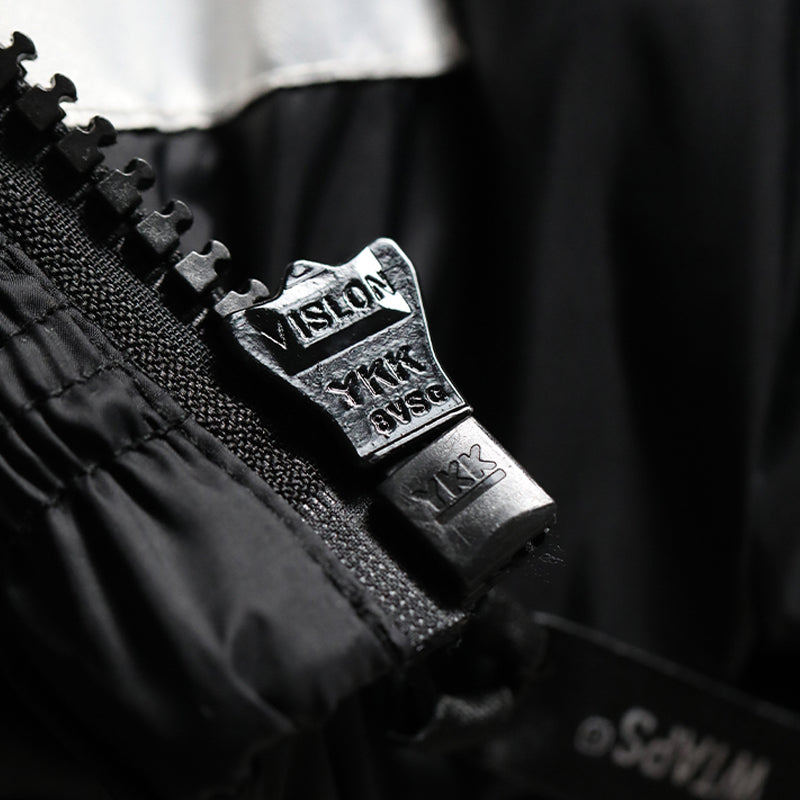 Ripstop nylon long sleeve light down jacket