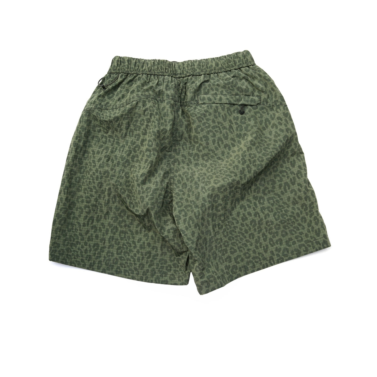 Casual basic commuter all-weather leopard print beach shorts