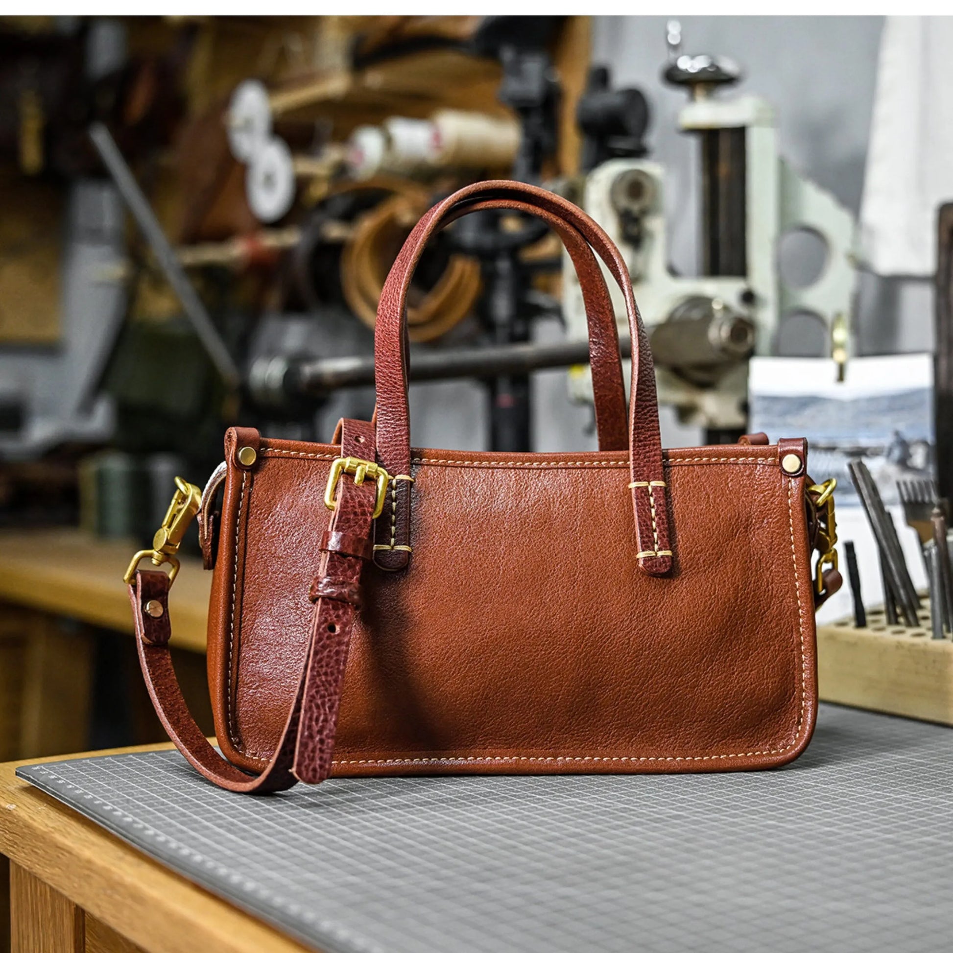 Vintage bags, niche soft leather handmade bags, leather small square bags, women's crossbody wide straps, top layer cowhide tote bags – Japanese vintage | yamalin clothes | Yamalinclothes