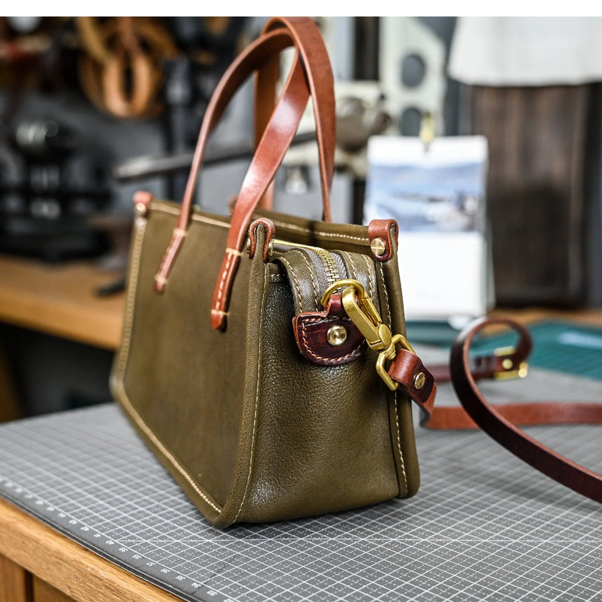 Vintage bags, niche soft leather handmade bags, leather small square bags, women's crossbody wide straps, top layer cowhide tote bags – Japanese vintage | yamalin clothes | Yamalinclothes