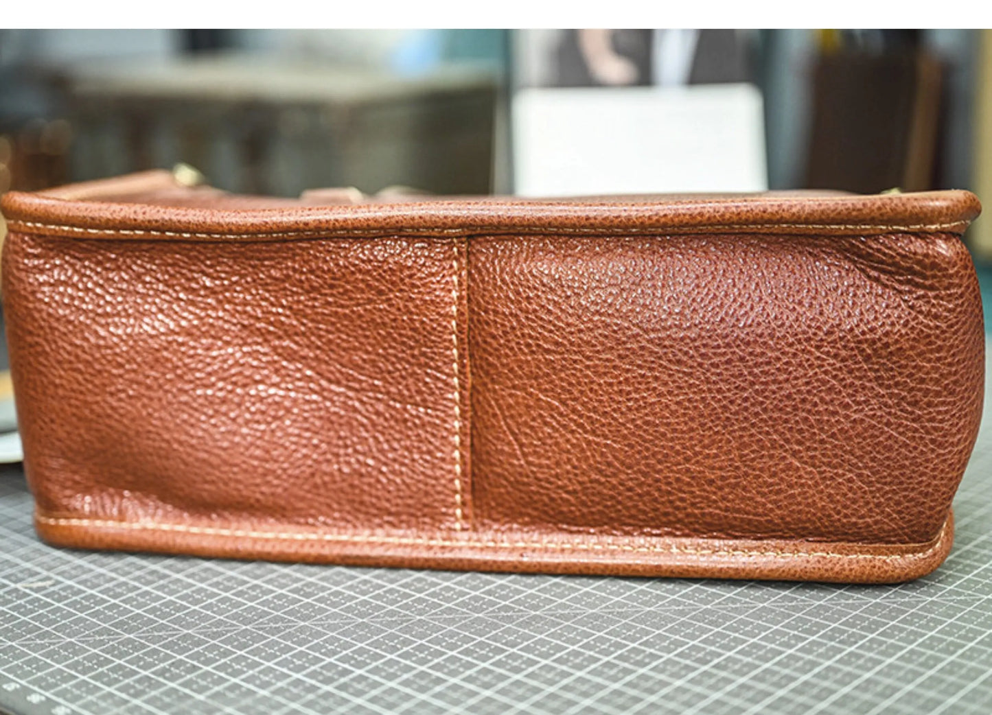Vintage bags, niche soft leather handmade bags, leather small square bags, women's crossbody wide straps, top layer cowhide tote bags – Japanese vintage | yamalin clothes | Yamalinclothes