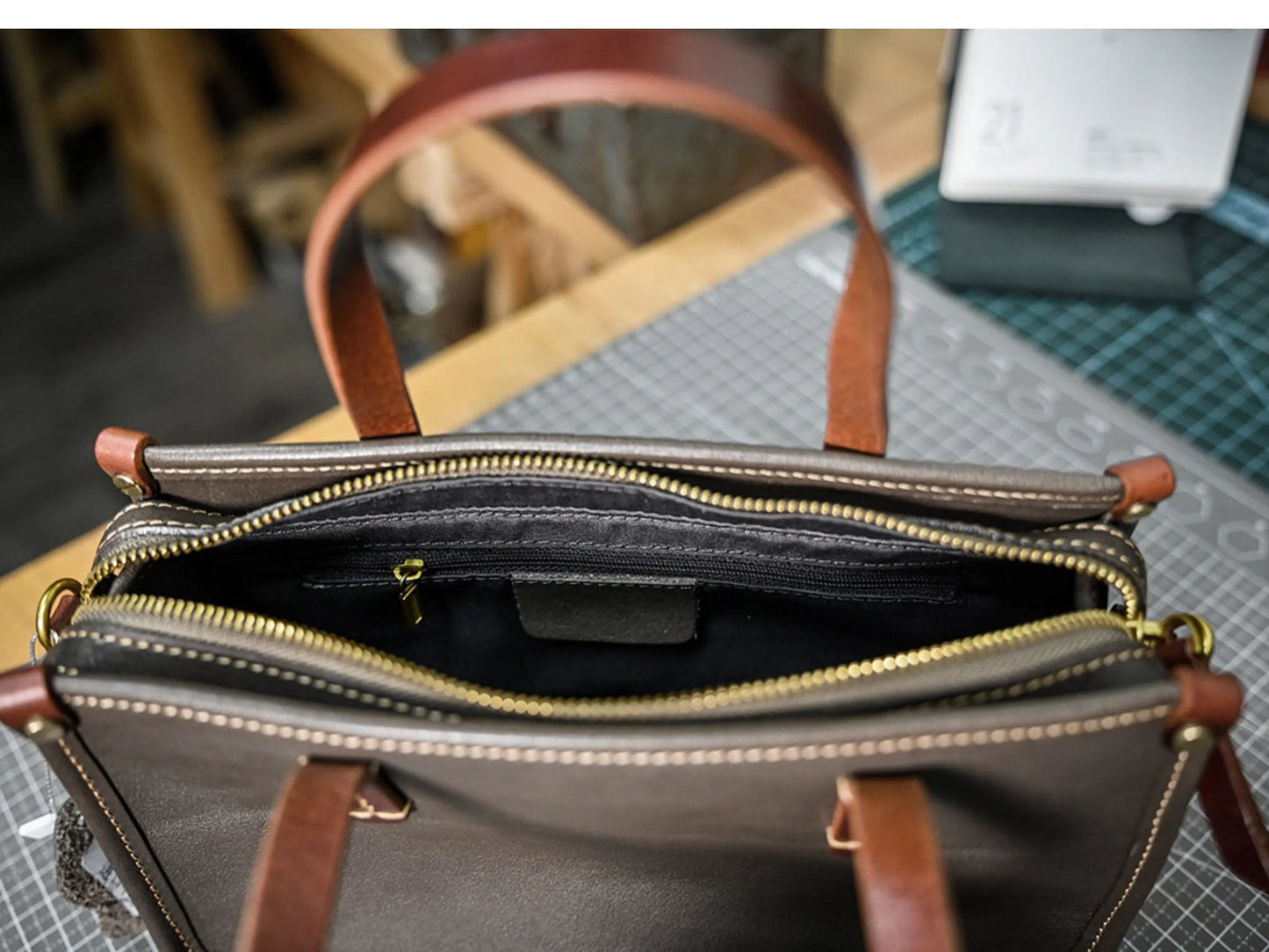 Vintage bags, niche soft leather handmade bags, leather small square bags, women's crossbody wide straps, top layer cowhide tote bags – Japanese vintage | yamalin clothes | Yamalinclothes