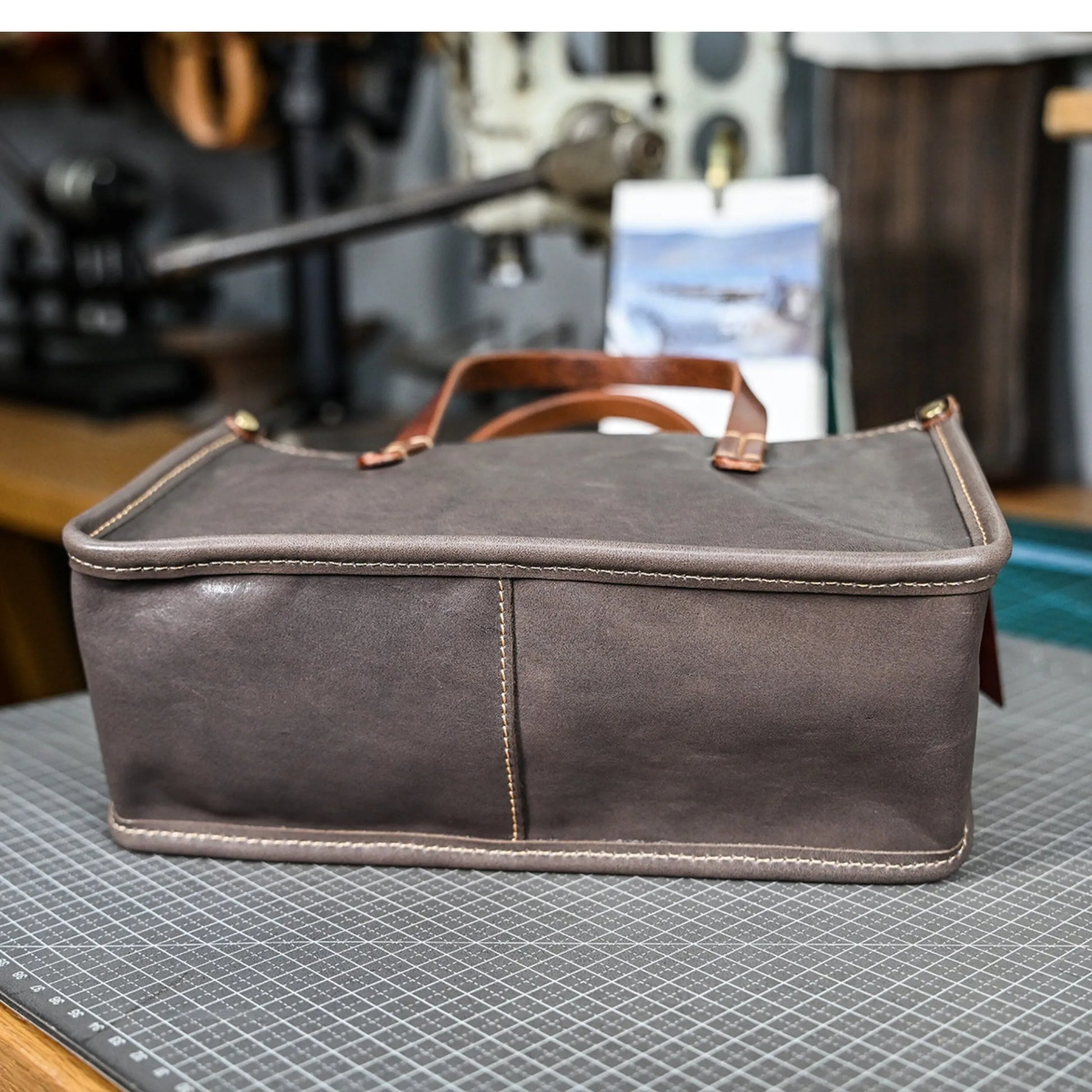 Vintage bags, niche soft leather handmade bags, leather small square bags, women's crossbody wide straps, top layer cowhide tote bags – Japanese vintage | yamalin clothes | Yamalinclothes