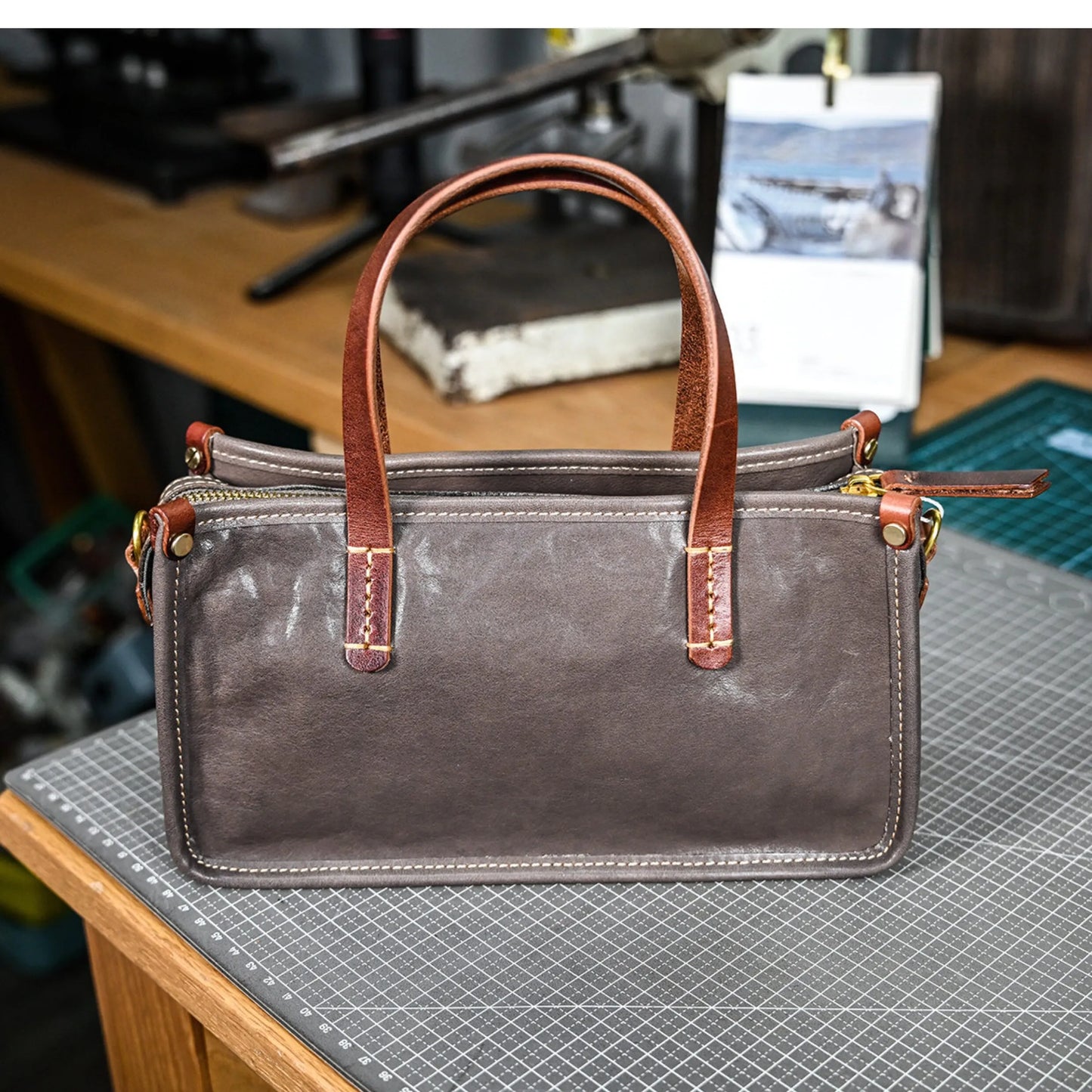 Vintage bags, niche soft leather handmade bags, leather small square bags, women's crossbody wide straps, top layer cowhide tote bags – Japanese vintage | yamalin clothes | Yamalinclothes