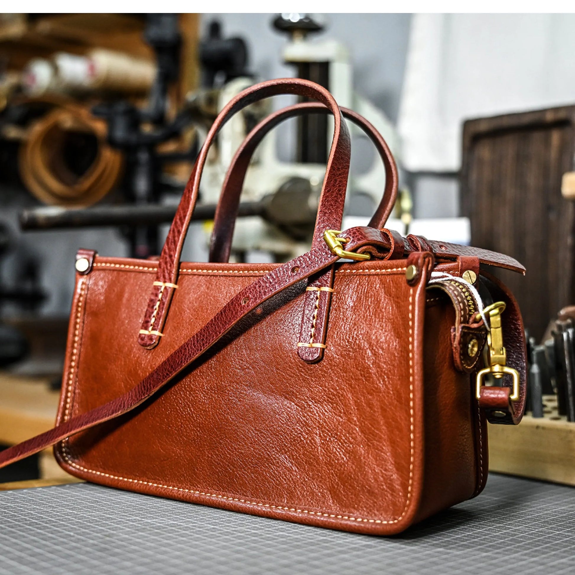 Vintage bags, niche soft leather handmade bags, leather small square bags, women's crossbody wide straps, top layer cowhide tote bags – Japanese vintage | yamalin clothes | Yamalinclothes