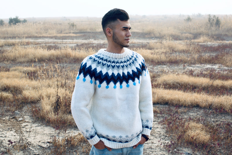 Hand-Knitted Icelandic Japanese Retro Unisex Sweater Couple Travel Fair Isle Cat Minimalist Style Pullover