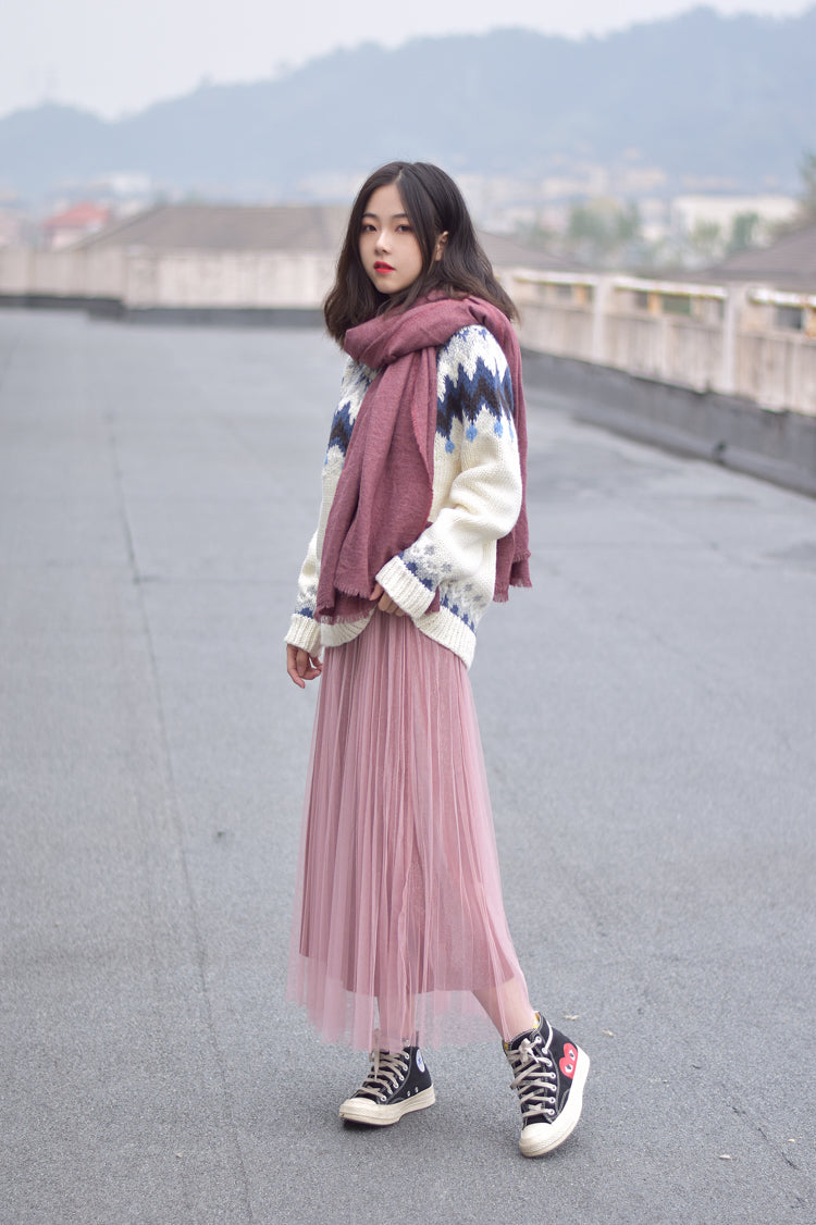 Hand-Knitted Icelandic Japanese Retro Unisex Sweater Couple Travel Fair Isle Cat Minimalist Style Pullover