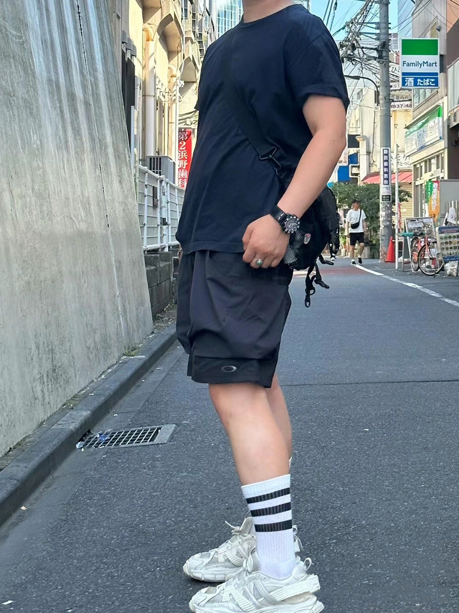 Japanese Style Outdoor Lightweight Functional Waterproof Shorts Loose Casual Large Pocket Cargo Shorts Summer